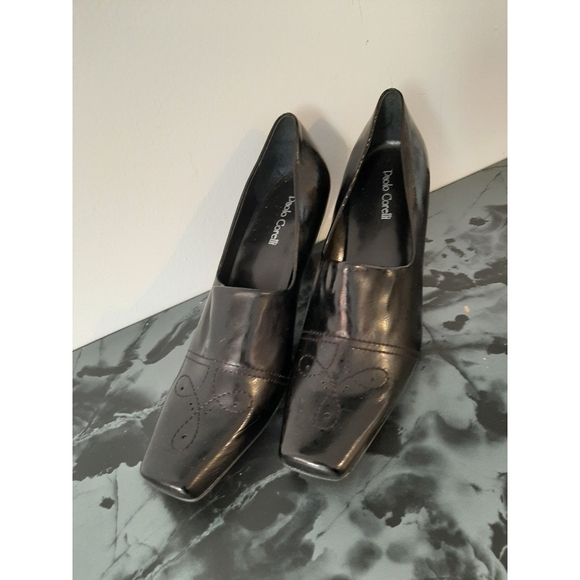 Paolo  Corelli Shoes - 2for＄20 Beautiful Black Pumps ♡